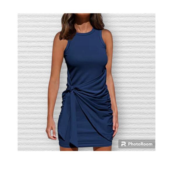 NWT CASUAL FASHION MINI DRESS SIZE SMALL - Picture 1 of 6